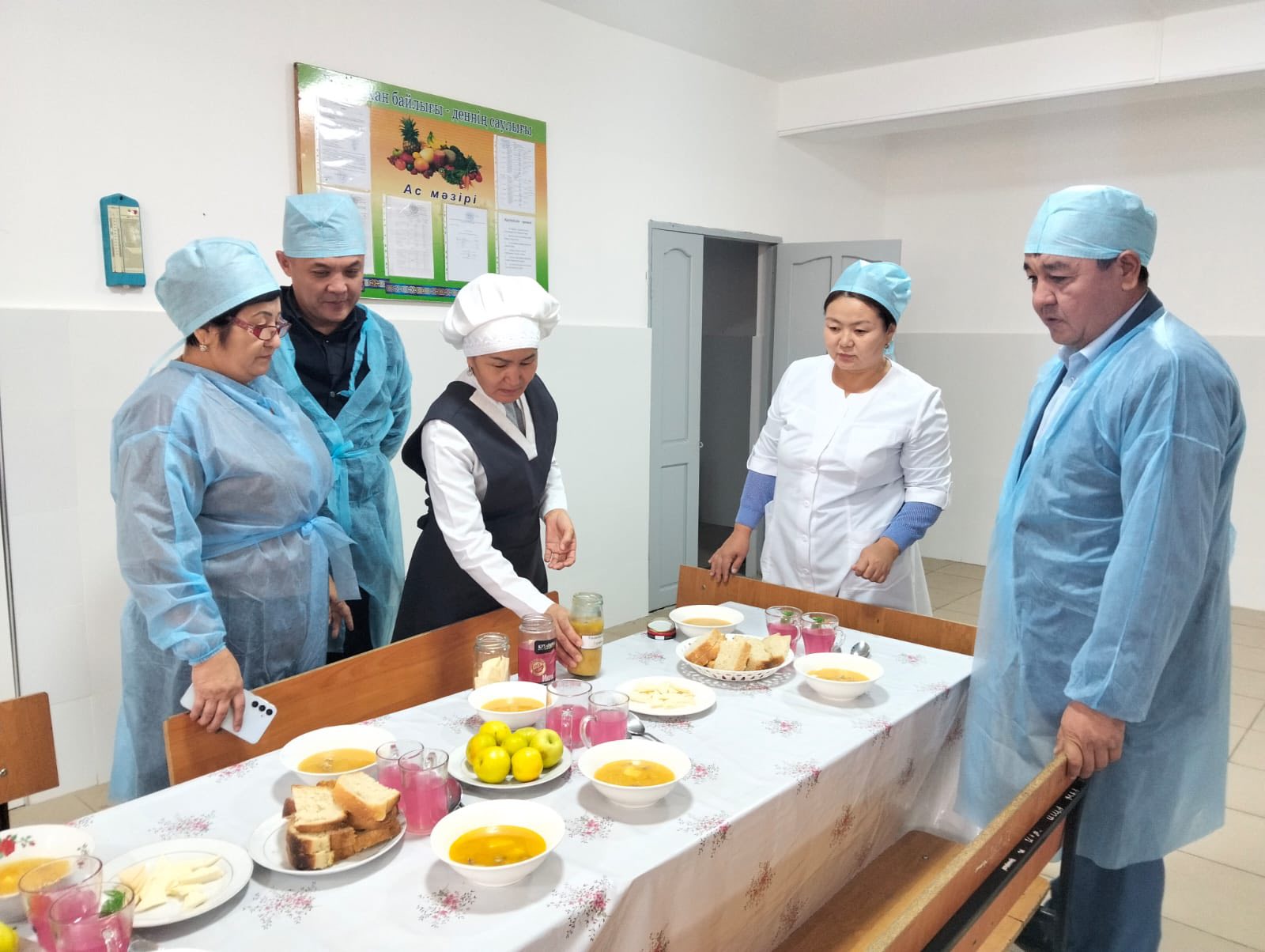 Тексеру комиссиясы асхана жұмысына оң баға берді.