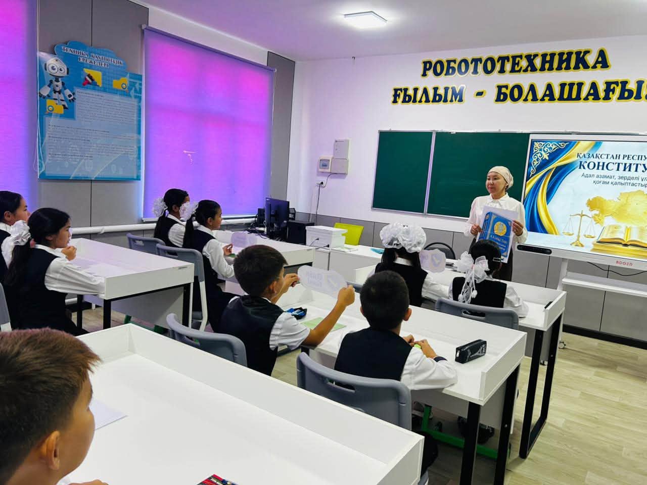 1 қыркүйек – Білім күні!